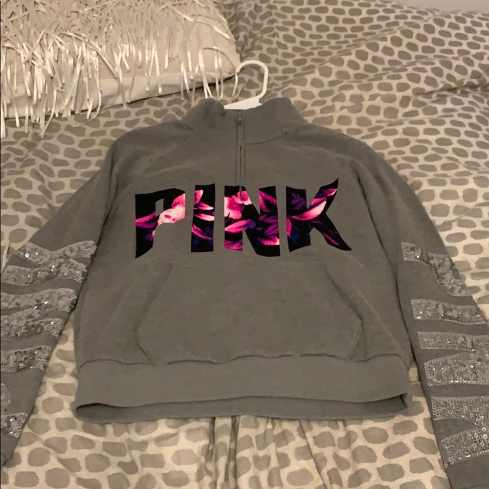 NEED TO SELL Pink sweater